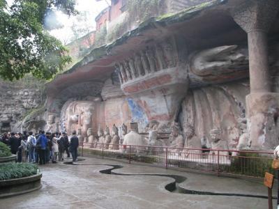 Budda w nirwanie- ponad 32 m dugoci